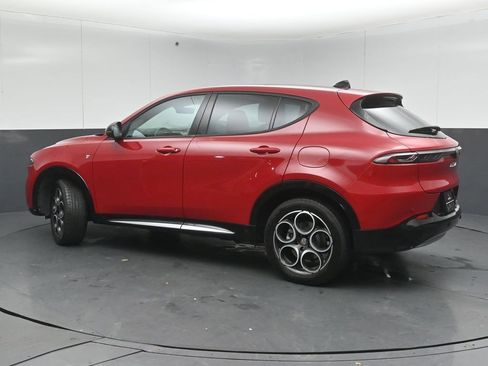 Used 2024 Alfa Romeo Tonale Ti AWD/4WD image 5