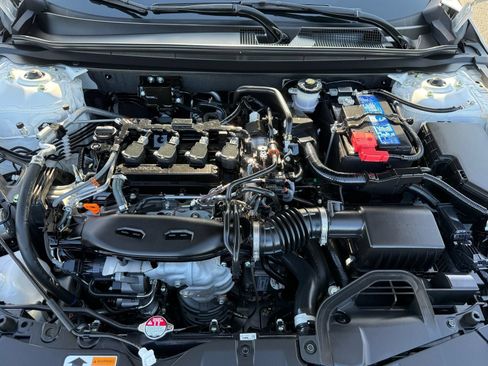 Used 2025 Honda Accord SE image 32