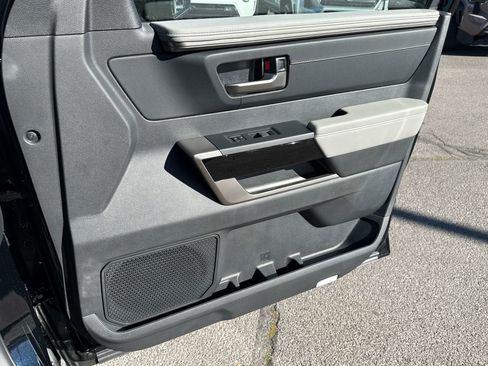 New 2026 Toyota Tundra Limited image 16