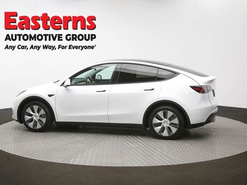 Used 2022 Tesla Model Y Long Range image 59