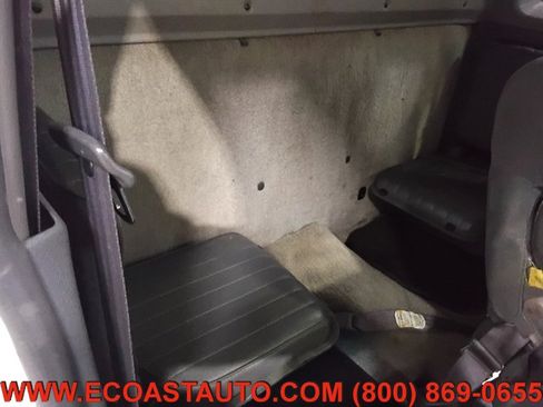 Used 1999 Nissan Frontier XE image 15