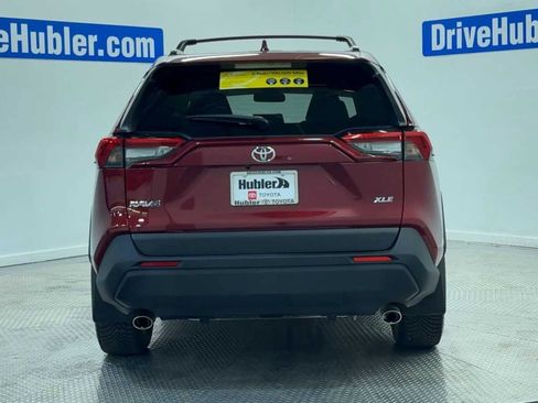 Used 2020 Toyota RAV4 XLE Premium image 46