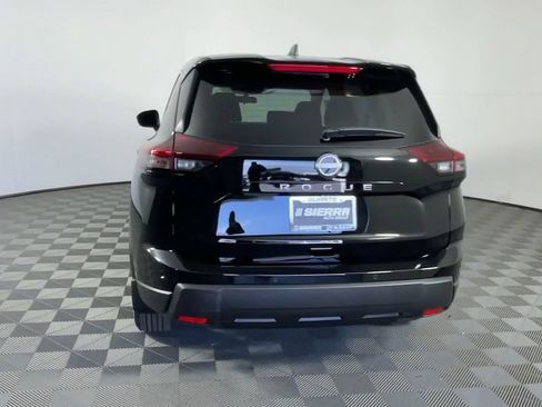 New 2025 Nissan Rogue S image 5