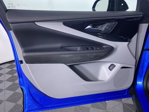 Certified 2025 Chevrolet Blazer EV SS image 10