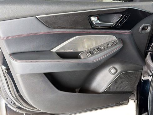 Used 2022 Acura MDX Type S AWD/4WD image 12