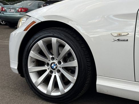 Used 2011 BMW 328i xDrive Sedan image 30