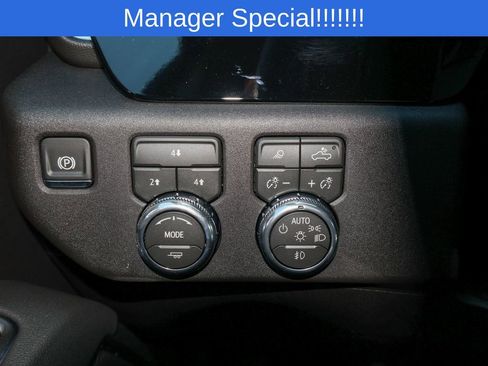 New 2026 GMC Sierra 3500 SLE AWD/4WD image 24