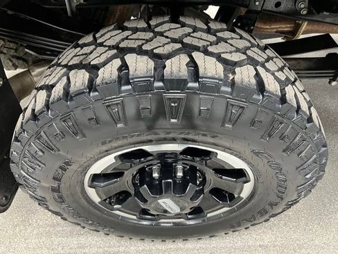 Used 2025 Ford F350 King Ranch w/ Tremor Off-Road Package AWD/4WD image 17