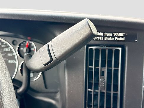 Used 2024 GMC Savana 2500 w/ Driver Convenience Package RWD image 18