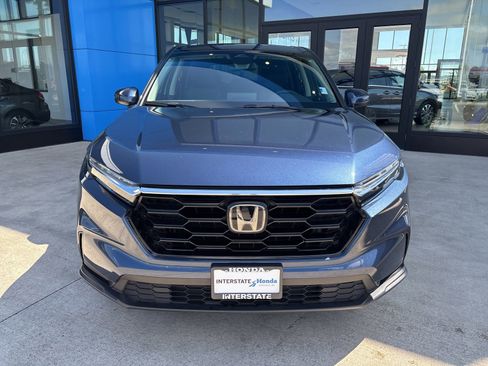 Used 2023 Honda CR-V EX image 2