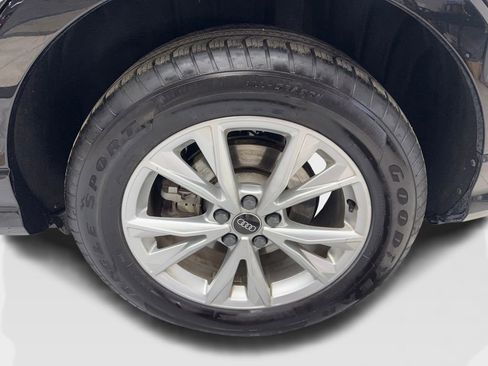 Used 2025 Audi Q3 2.0T Premium AWD/4WD image 87
