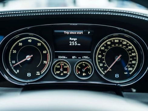 Used 2017 Bentley Flying Spur S V8 AWD/4WD image 52