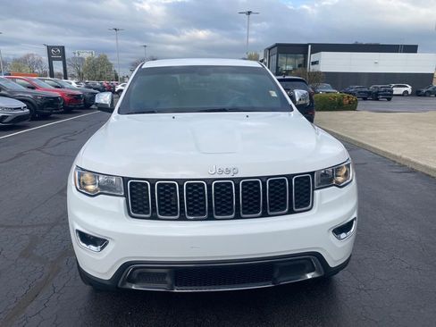 Used 2019 Jeep Grand Cherokee Limited image 3