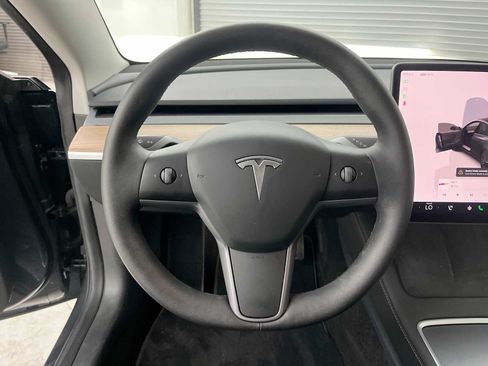 Used 2023 Tesla Model 3 Long Range AWD/4WD image 17