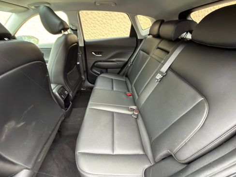 Used 2024 Hyundai Kona Limited AWD/4WD image 18