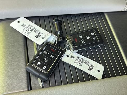 New 2026 Jeep Grand Wagoneer L Limited AWD/4WD image 29