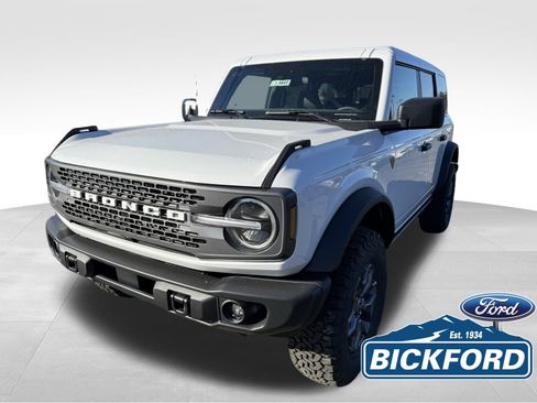 New 2025 Ford Bronco Badlands AWD/4WD image 1