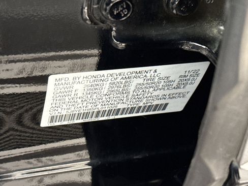 Used 2023 Acura MDX SH-AWD w/ Advance Package image 30