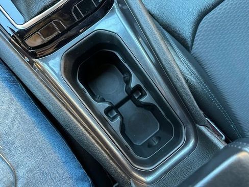 Used 2024 Jeep Compass Latitude image 31