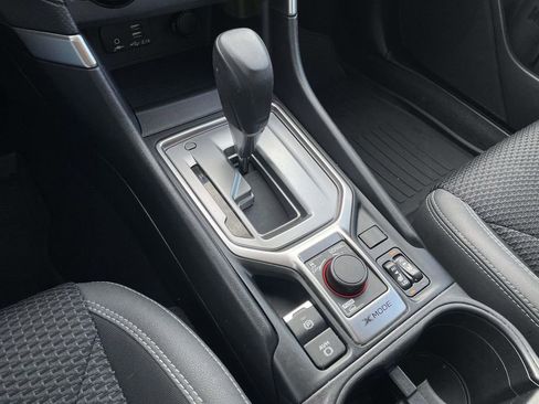 Used 2023 Subaru Forester Premium image 21