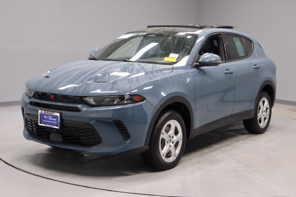 Used 2024 Dodge Hornet GT AWD/4WD image 8
