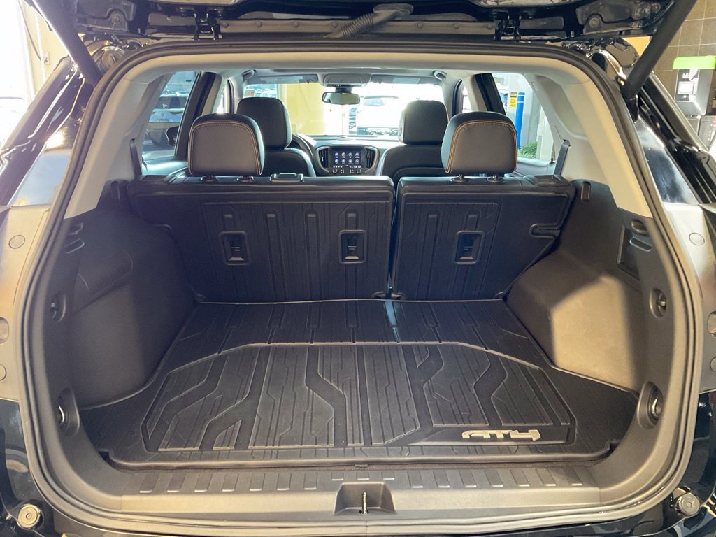 Used 2023 GMC Terrain AT4 w/ Infotainment Package II AWD/4WD image 23