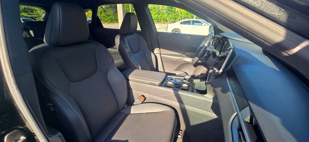 Used 2024 Lexus RX 350 Premium w/ Cold Area Package FWD image 39
