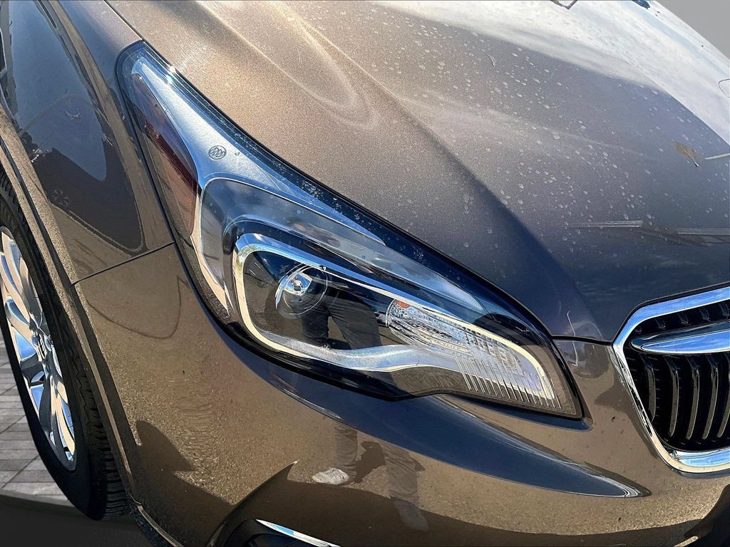 Used 2019 Buick Envision Essence AWD/4WD image 34