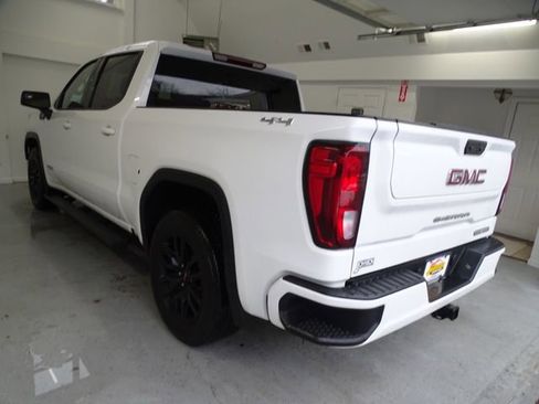 Used 2024 GMC Sierra 1500 Elevation image 21