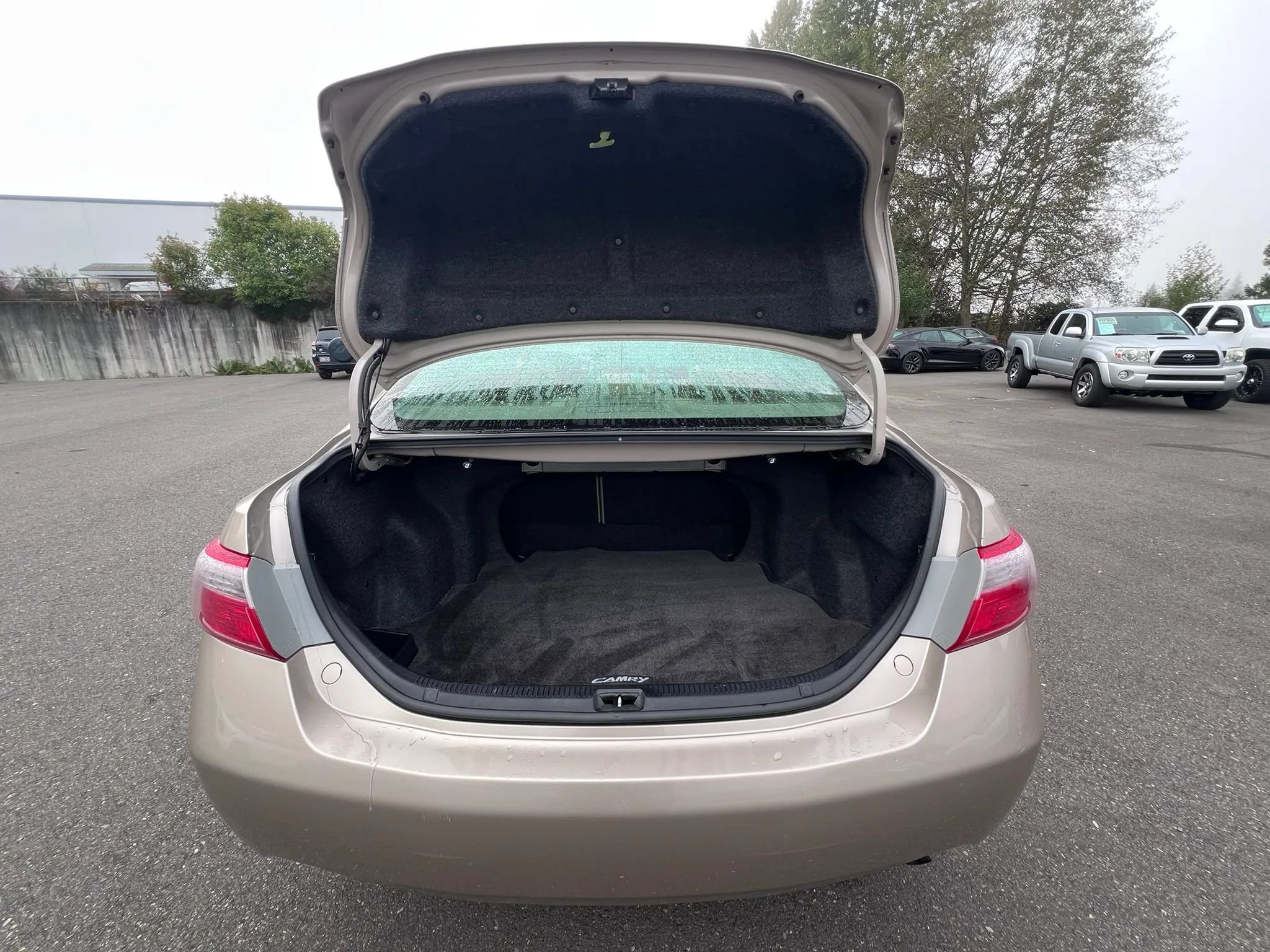 Used 2007 Toyota Camry LE FWD image 34