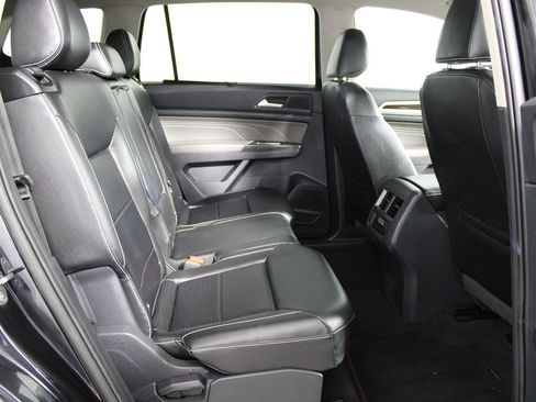 Used 2022 Volkswagen Atlas SE image 31