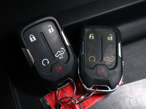 Used 2020 Chevrolet Silverado 3500 LTZ image 25