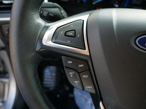 Used 2021 Ford Edge SEL AWD/4WD image 28