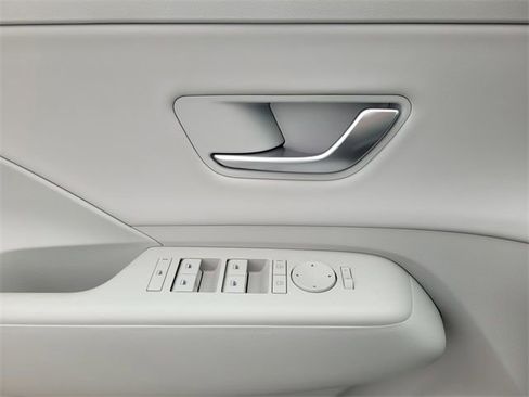 New 2026 Hyundai Kona Limited image 19