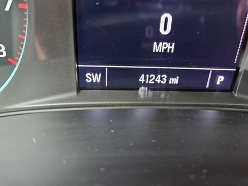 Used 2024 Chevrolet Malibu LT image 16