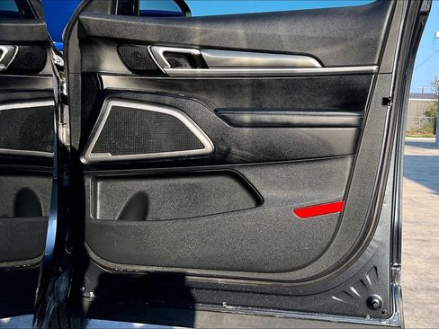 Used 2021 Kia Telluride LX image 22