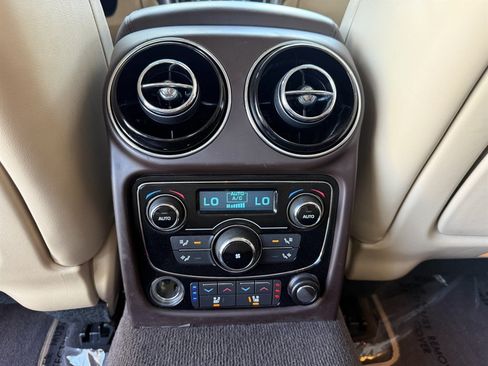 Used 2016 Jaguar XJ L Portfolio AWD/4WD image 17
