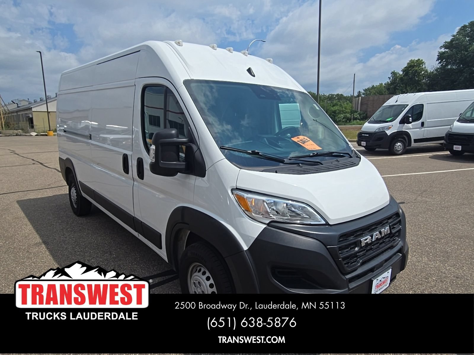 Used 2025 RAM ProMaster 2500 w/ Convenience Group FWD image 7