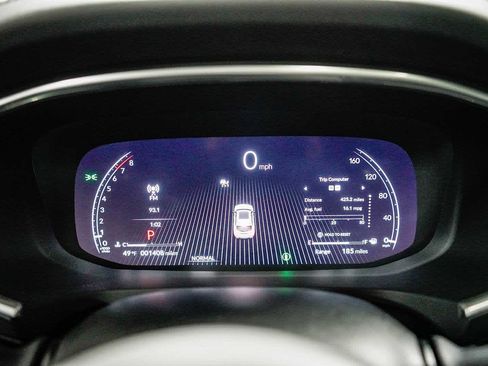 Used 2025 Acura MDX SH-AWD w/ Technology Package image 29