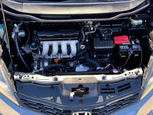 Used 2012 Honda Fit Sport image 29