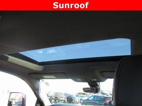 Used 2020 GMC Sierra 3500 Denali w/ Denali Ultimate Package image 16