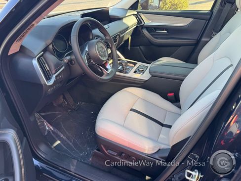 New 2026 MAZDA CX-90 3.3 Turbo w/ Preferred Package AWD/4WD image 11