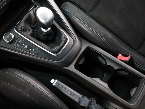 Used 2016 Ford Focus RS AWD/4WD image 44