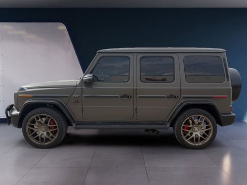 Used 2025 Mercedes-Benz G 63 AMG 4MATIC image 2