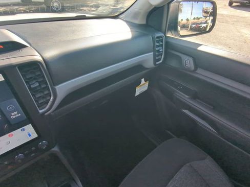 New 2025 Ford Ranger XL image 18