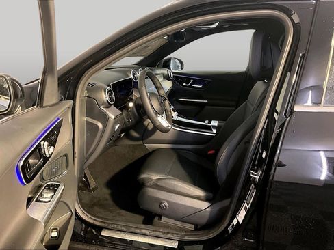 New 2026 Mercedes-Benz GLC 300 4MATIC image 13