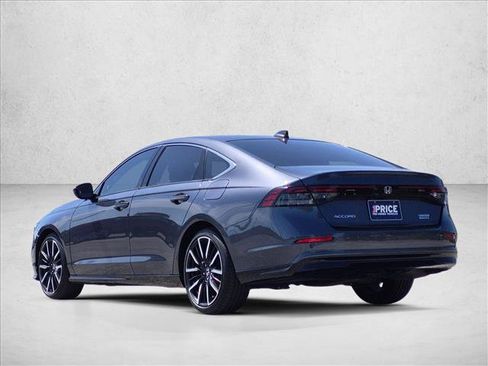 Used 2023 Honda Accord Touring image 8