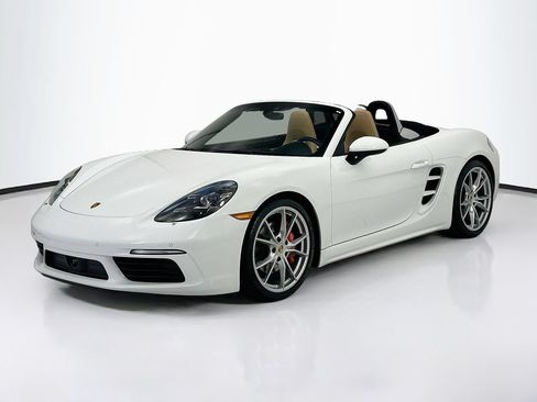 Certified 2021 Porsche 718 Boxster S RWD image 1