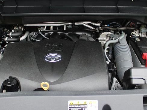 Used 2021 Toyota Highlander Limited image 53