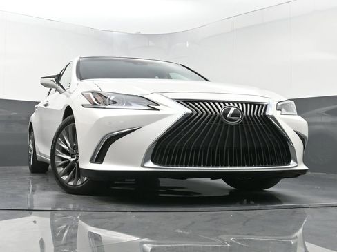 Used 2020 Lexus ES 350 Luxury image 27
